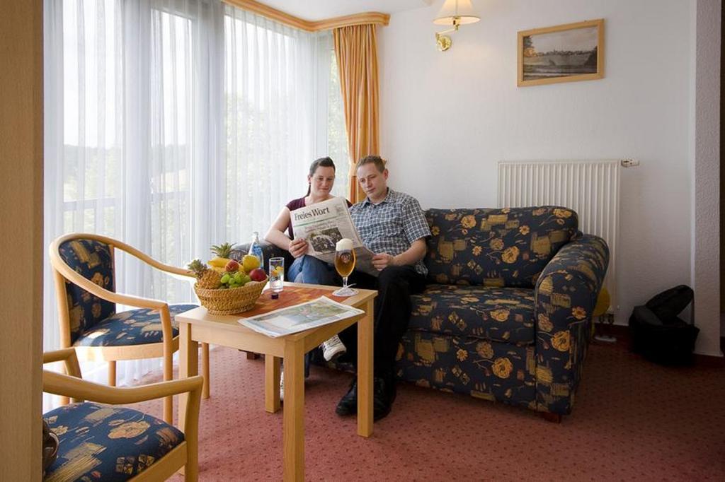 Hotel Haus Oberland Masserberg Δωμάτιο φωτογραφία