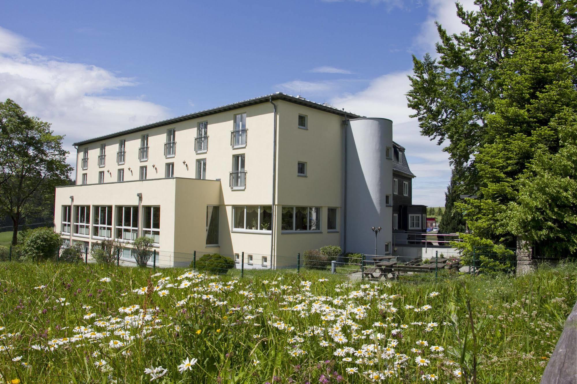 Hotel Haus Oberland Masserberg Εξωτερικό φωτογραφία